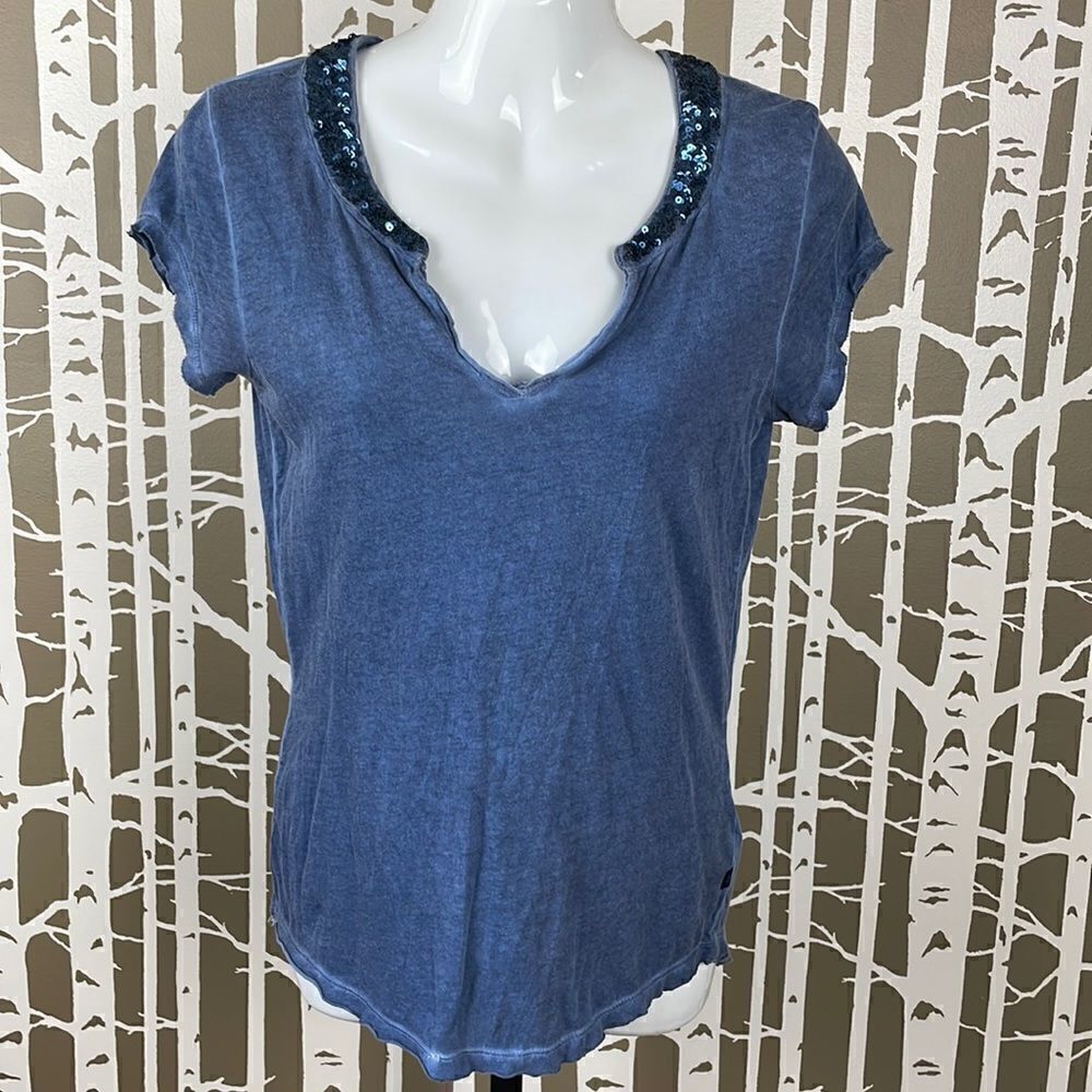 Distressed Wash Sequined Trim T-Shirt sz S
